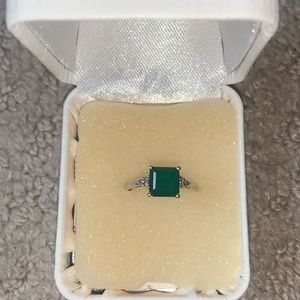 Emerald ring